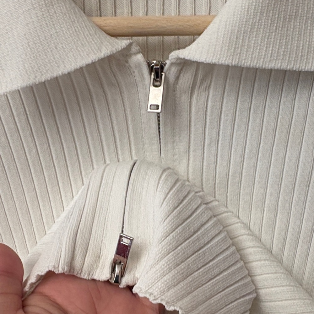 White Ribbed Zip-Up Sweater - Picture 3 of 5